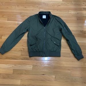 Army green jacket. Size S.